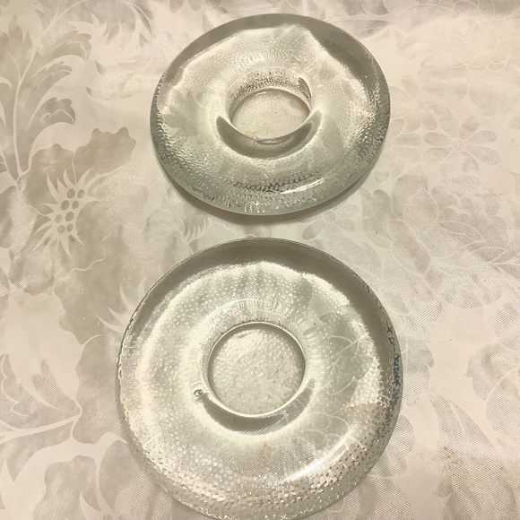 Heavy base set of two textured donut shape glass candleholders - Picture 1 of 4